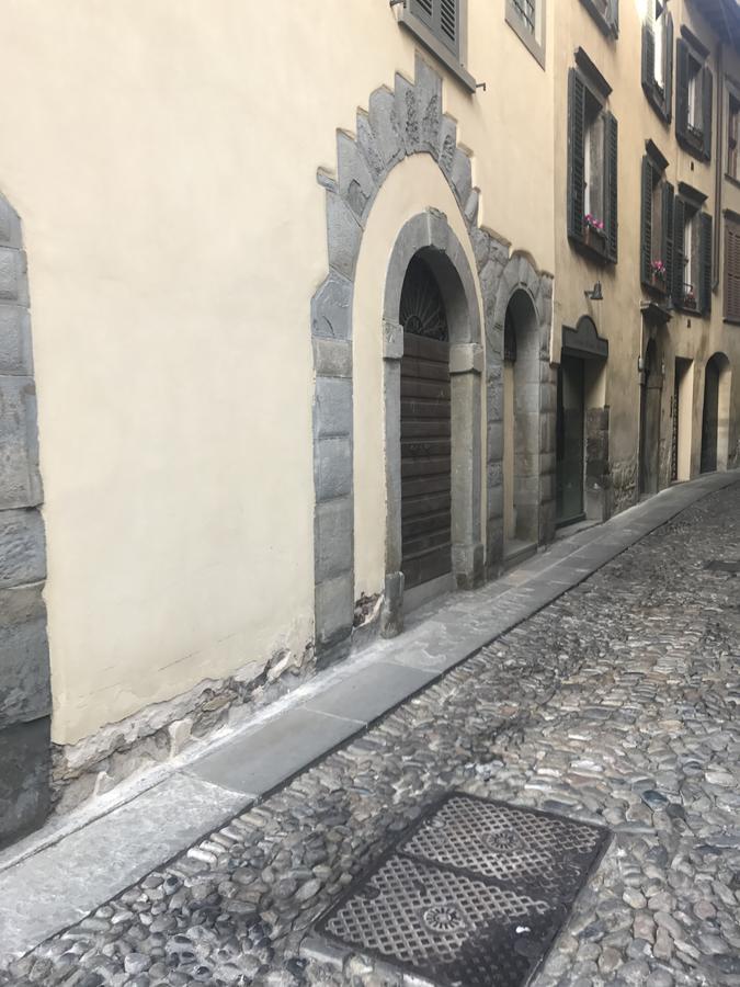 Myroom Citta Alta 1 Bergamo Bagian luar foto