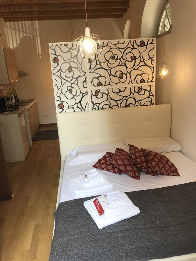Myroom Citta Alta 1 Bergamo Bagian luar foto